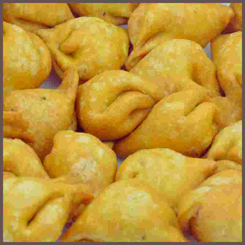 Mini Samosa (150 Grams) - srimouryas.comNamkeens